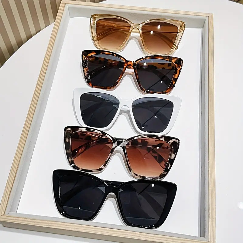 Gafas retro elegantes